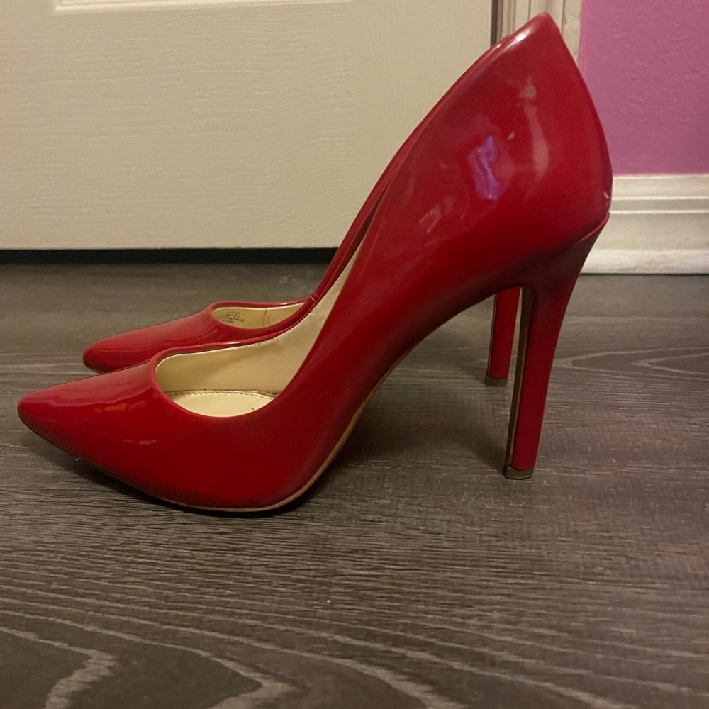 Red Pumps - Picture 2 of 4